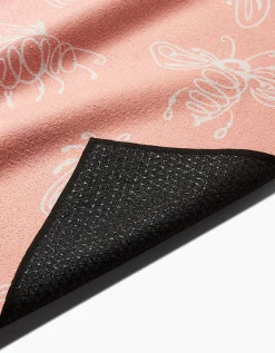 GEOMETRY Beelieve Yoga Towel