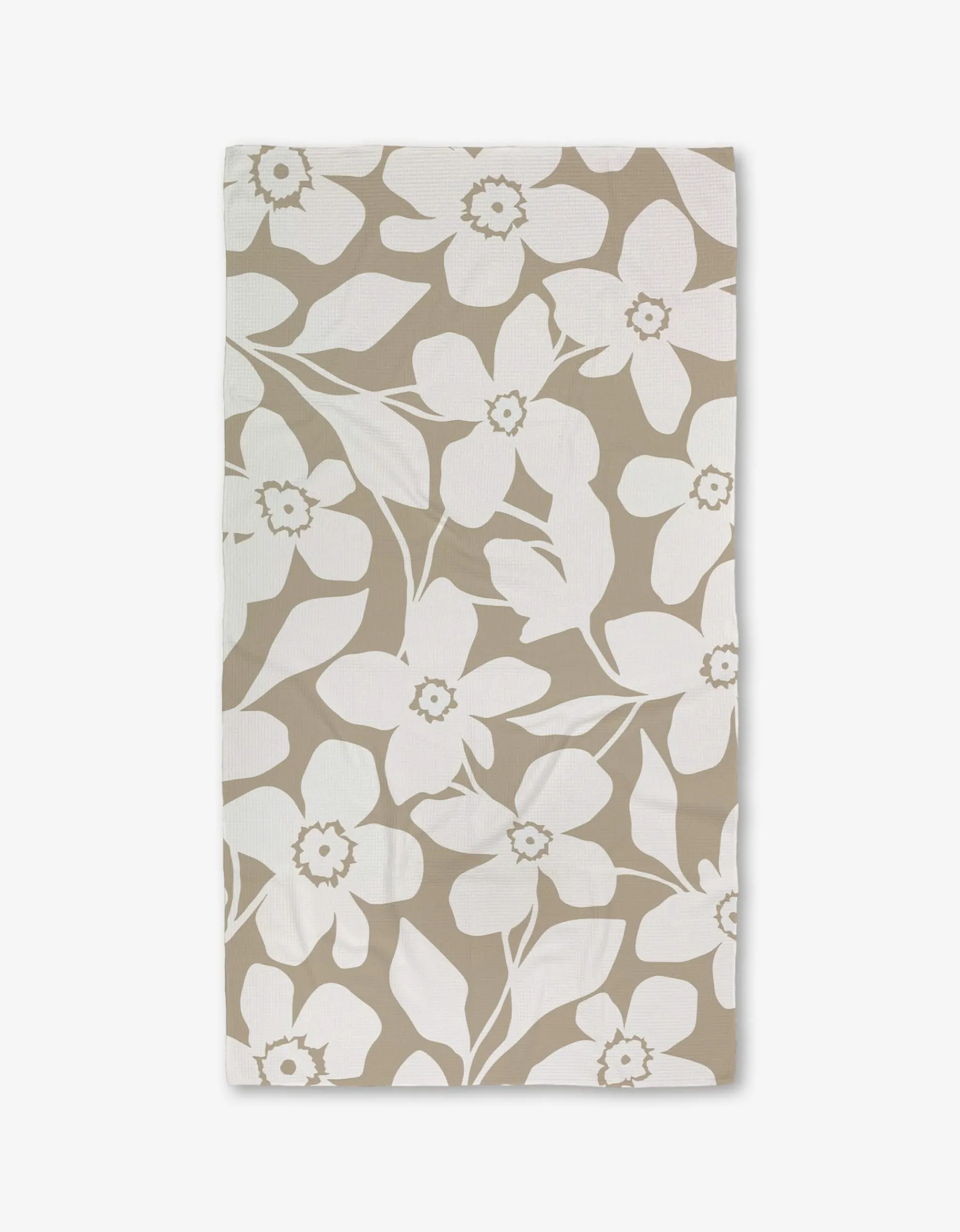 GEOMETRY Big Tan Flowers Luxe Bath Towel