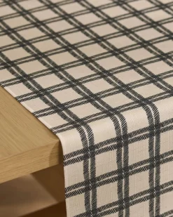 GEOMETRY Blackstone Table Runner