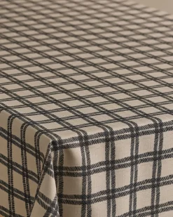GEOMETRY Blackstone Tablecloth