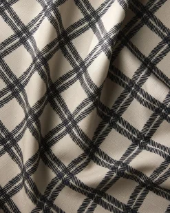 GEOMETRY Blackstone Tablecloth