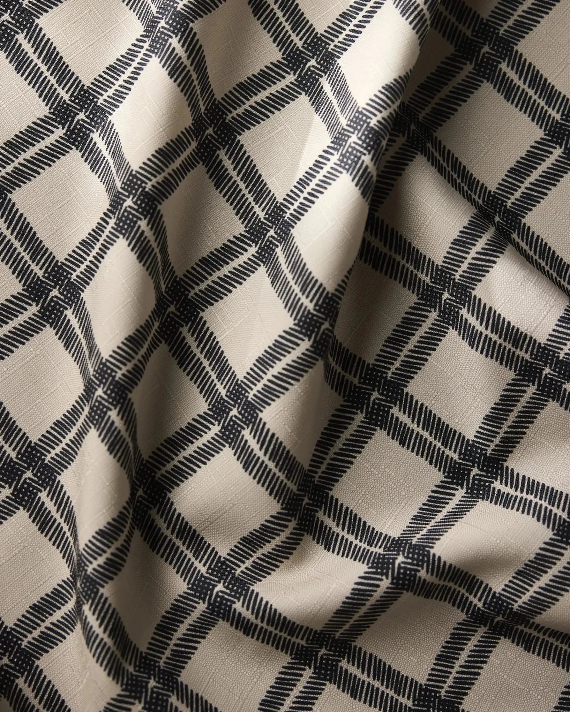 GEOMETRY Blackstone Tablecloth