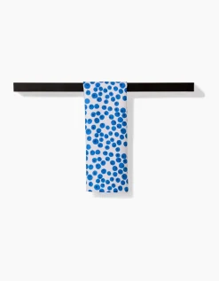 GEOMETRY Bluebs Bar Towel