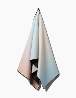 GEOMETRY Breathe Yoga Towel