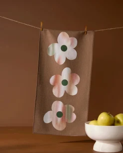 GEOMETRY Brushed Bouquet Brown Bar Towel