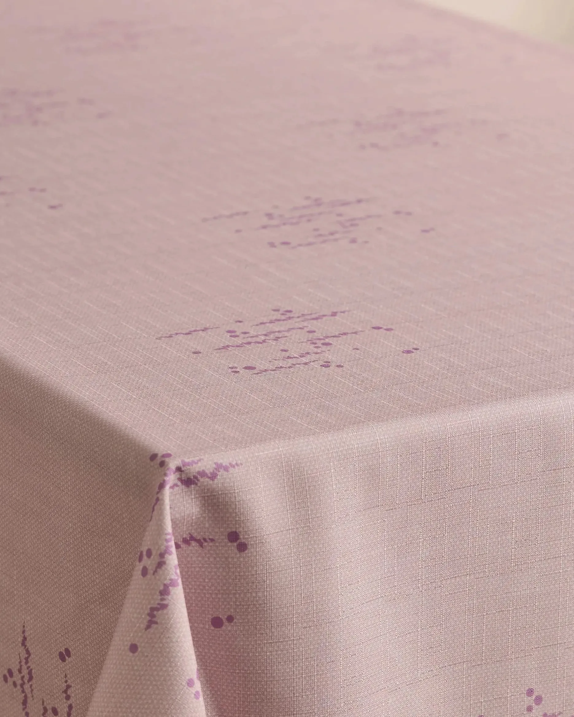 GEOMETRY Bubble Ditzy Dusty Rose Tablecloth