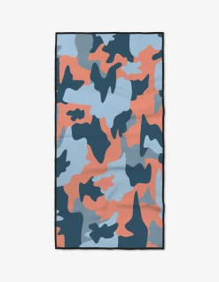 GEOMETRY Camo Fitness Towel