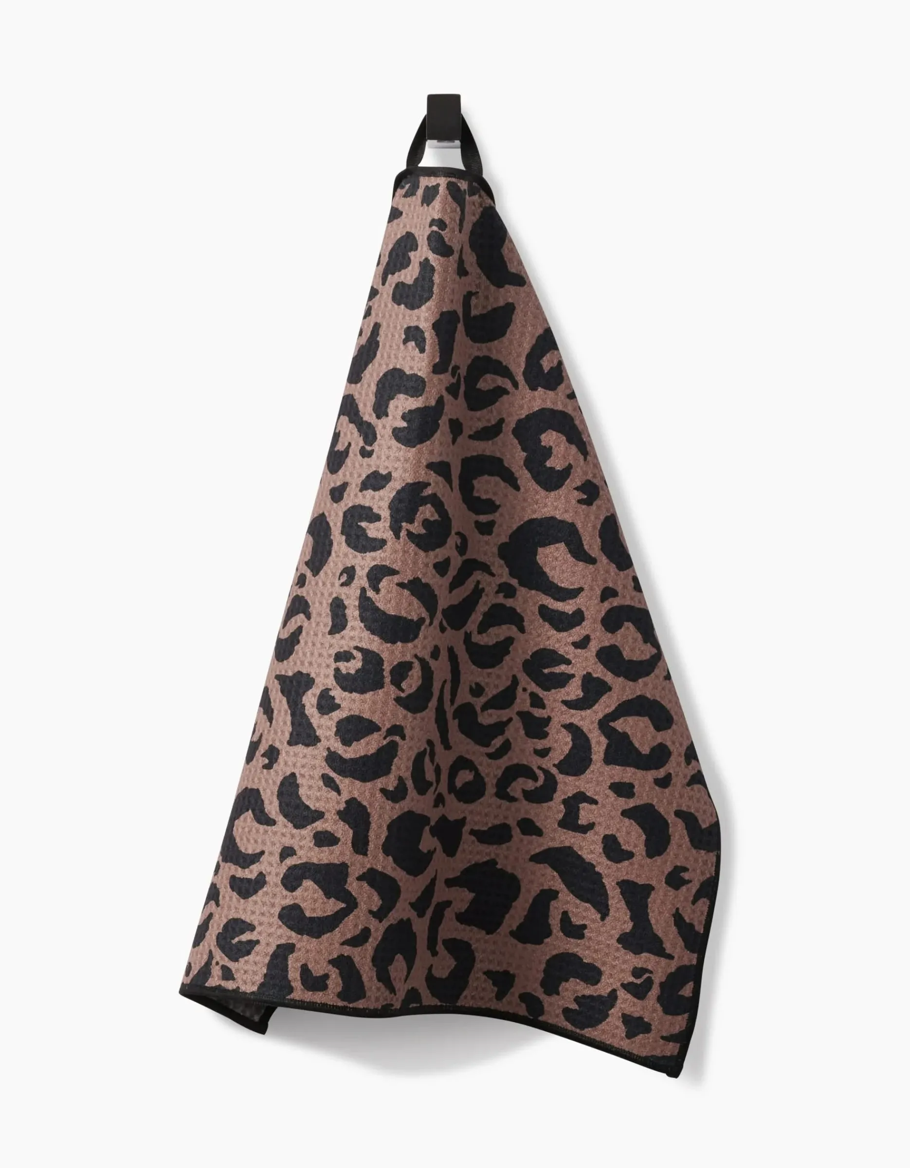 GEOMETRY Cheetah Hound Paw Towel