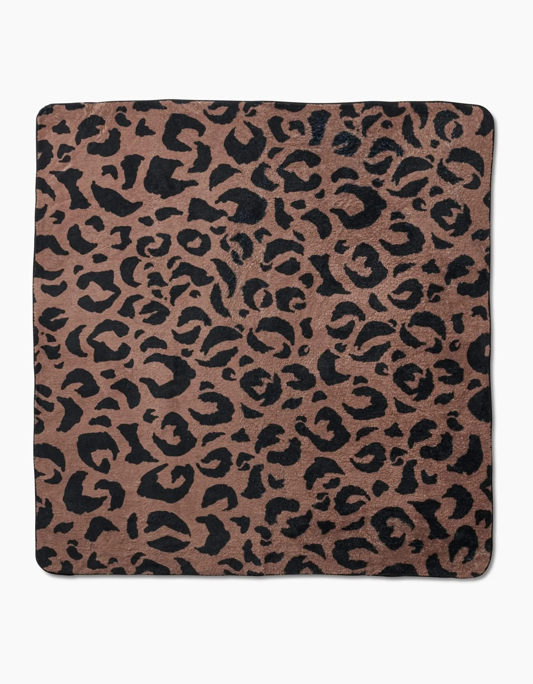 GEOMETRY Cheetah Hound Plush Towel