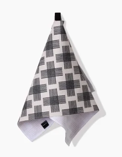 GEOMETRY Cross Hatch Bar Towel