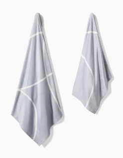 GEOMETRY Crossover Butter Blanket