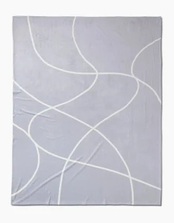 GEOMETRY Crossover Butter Blanket