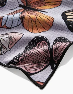 GEOMETRY Cute Butterflies Paw Towel