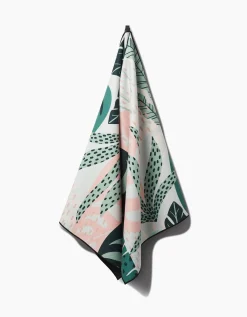GEOMETRY Diedre Yoga Towel