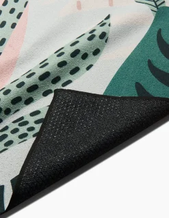 GEOMETRY Diedre Yoga Towel