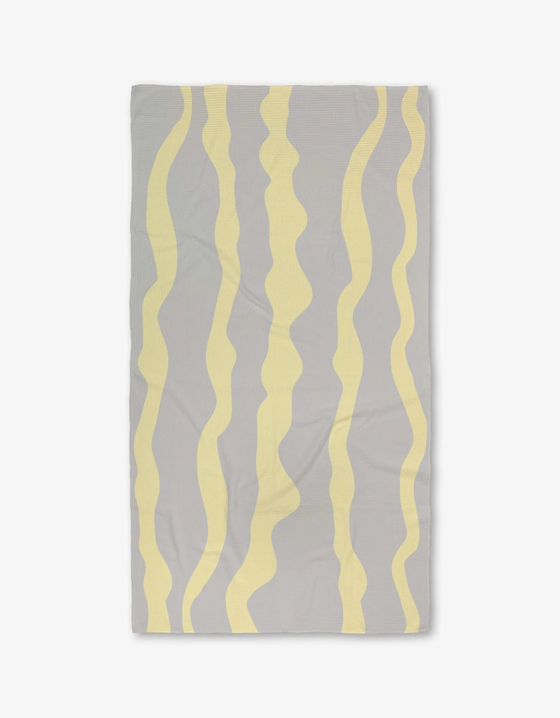 GEOMETRY Eclipse Twist Luxe Bath Towel