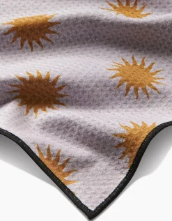 GEOMETRY Feeling Sunny Paw Towel
