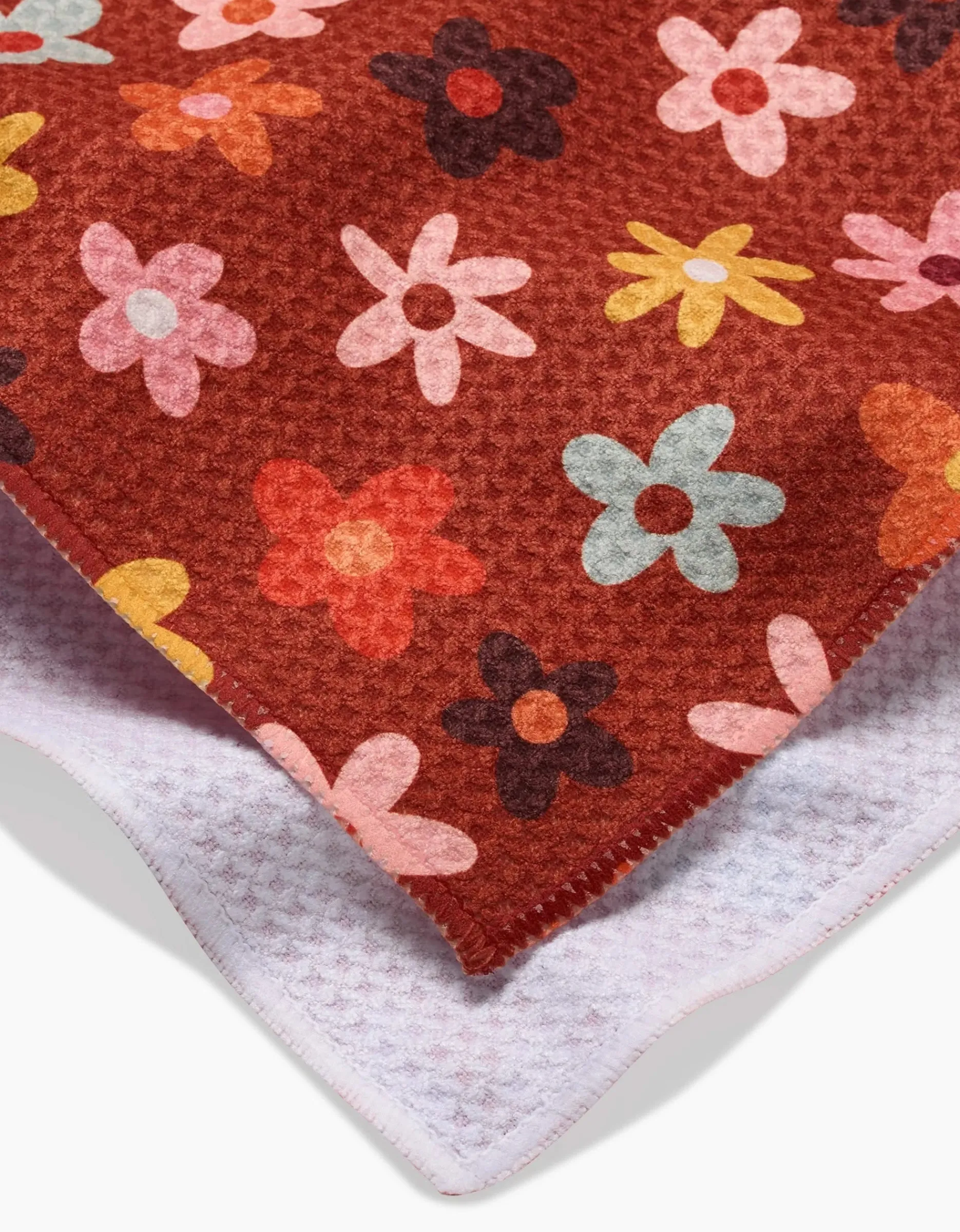 GEOMETRY Field Of Fall Daisies Tea Towel