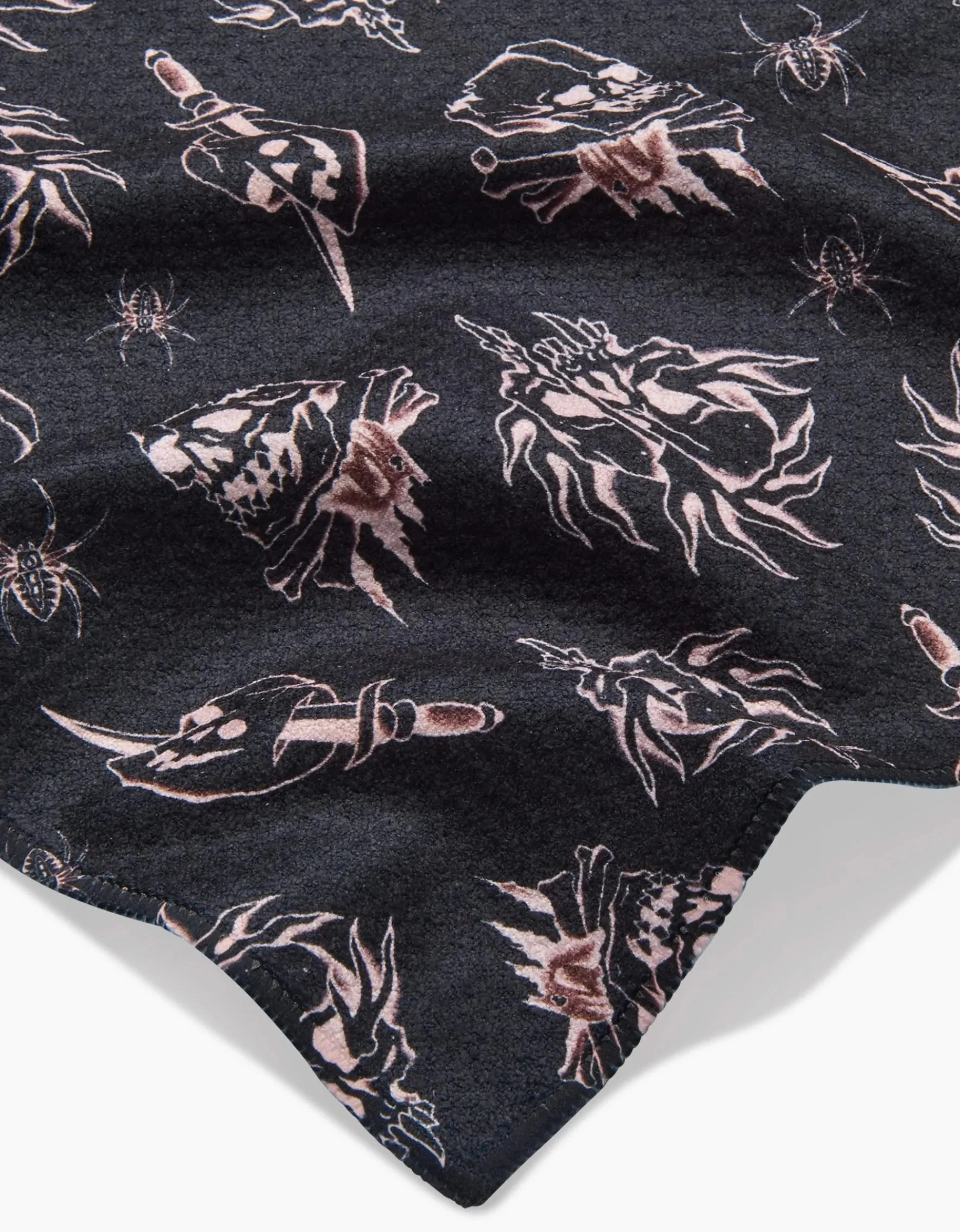 GEOMETRY Fiery Skulls Bar Towel