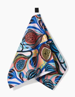 GEOMETRY Fig Garden Bar Towel