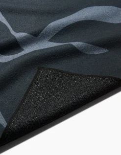 GEOMETRY Flow Yoga Towel