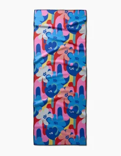 GEOMETRY Flower Powers Yoga Towel