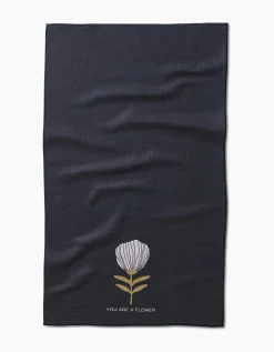 GEOMETRY Freja Tea Towel