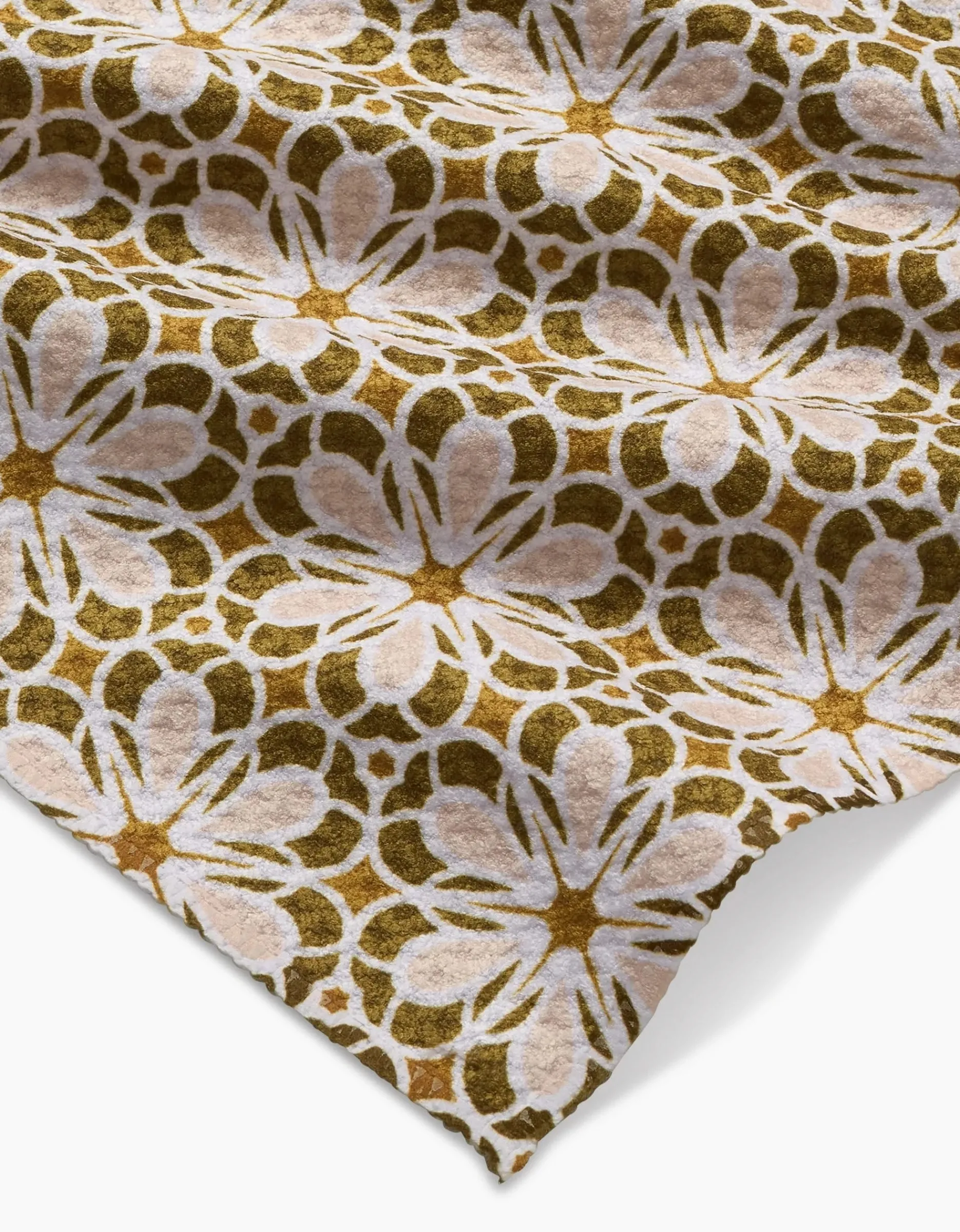 GEOMETRY Geometric Flower Bar Towel