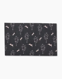 GEOMETRY Ghost Pin Up Not Paper Towel