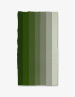 GEOMETRY Grassy Levels Luxe Bath Towel
