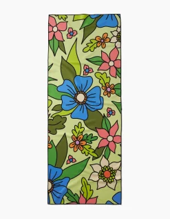 GEOMETRY Green Flowers Yoga Towel