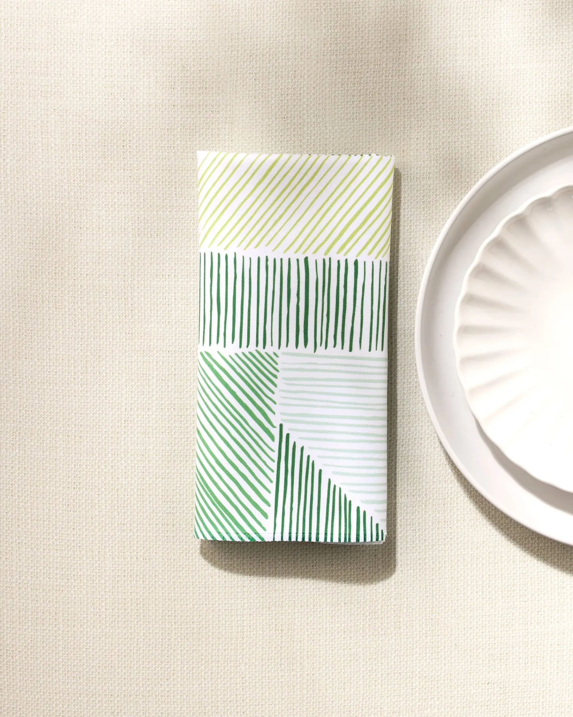 GEOMETRY Green Kites Dinner Napkin Set