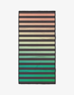 GEOMETRY Green Stripes Fitness Towel