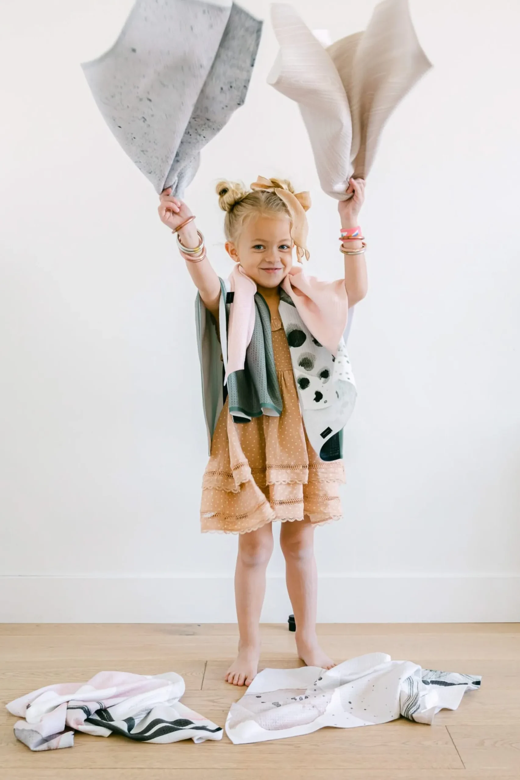 GEOMETRY Hayden Abstract Bar Towel