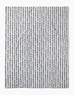 GEOMETRY Ink Dots Butter Blanket