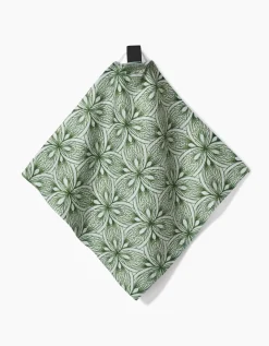 GEOMETRY Interlaced Petals Dishcloth Set