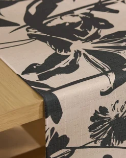 GEOMETRY Inverted Floral Table Runner