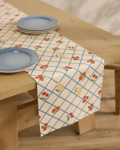 GEOMETRY Italian Summer Grid Table Runner