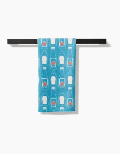 GEOMETRY July Squeeze Tea Towel