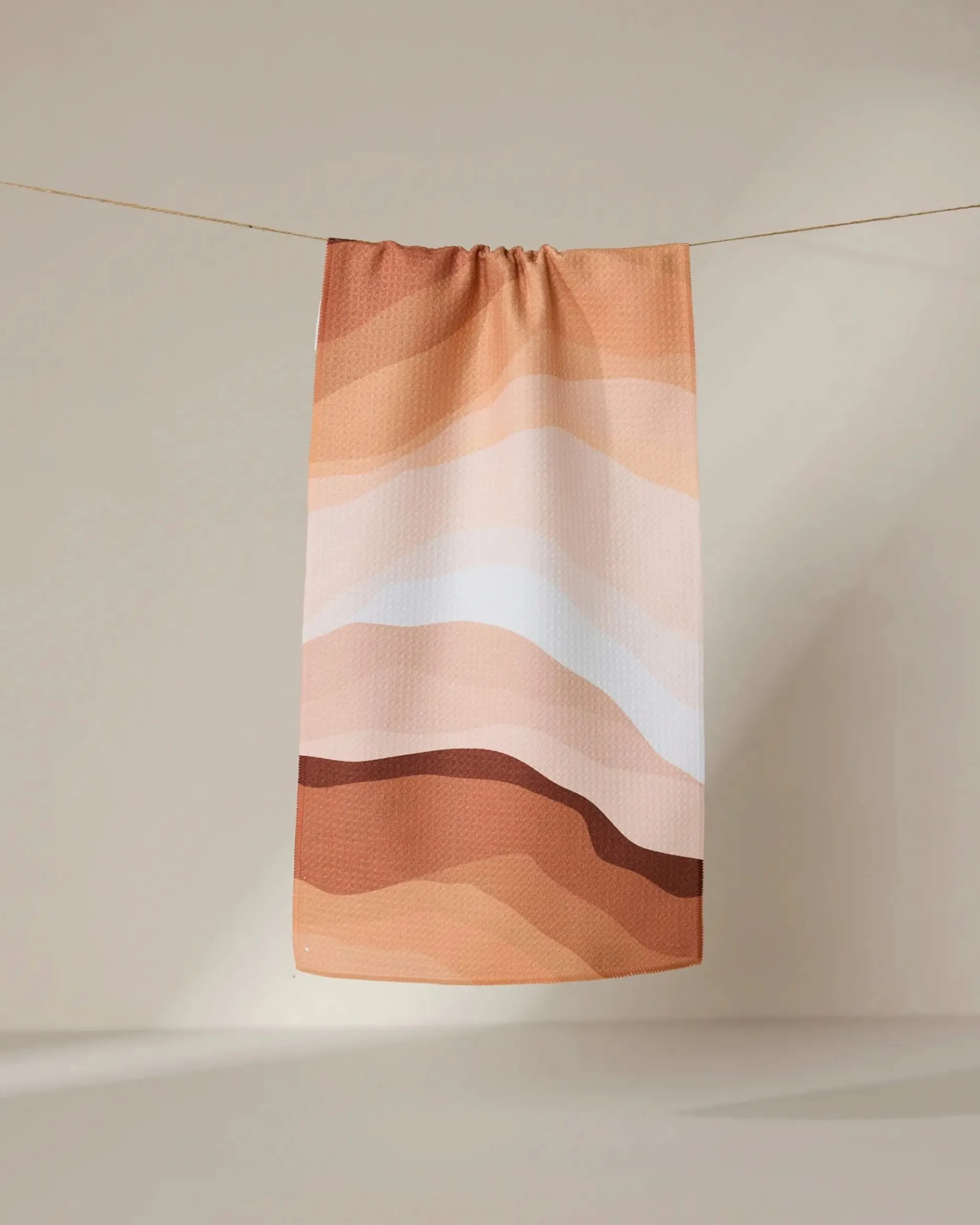 GEOMETRY Levels of Fall Bar Towel