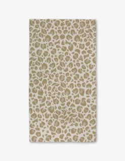 GEOMETRY Light Leopard Luxe Bath Towel