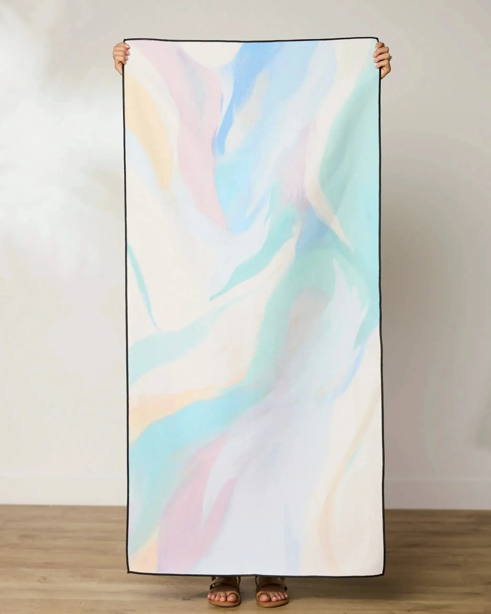 GEOMETRY Mellow Beach Towel