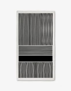 GEOMETRY Modern Form Luxe Bath Towel