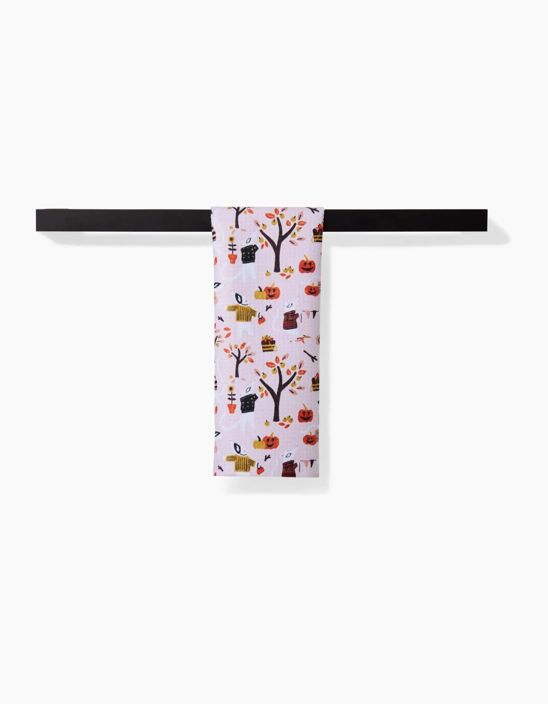 GEOMETRY Morticia Bar Towel