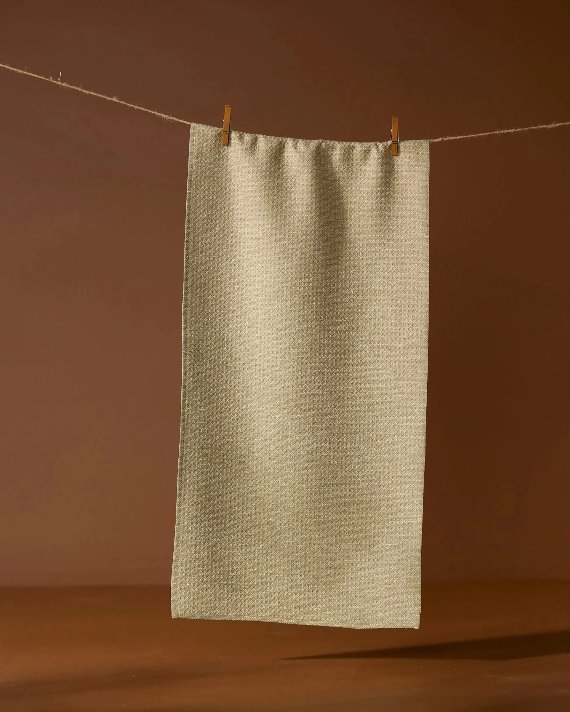 GEOMETRY Mosswood Bar Towel