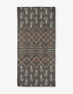 GEOMETRY Night Mist Beach Towel