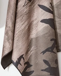 GEOMETRY Oaklen Beach Towel