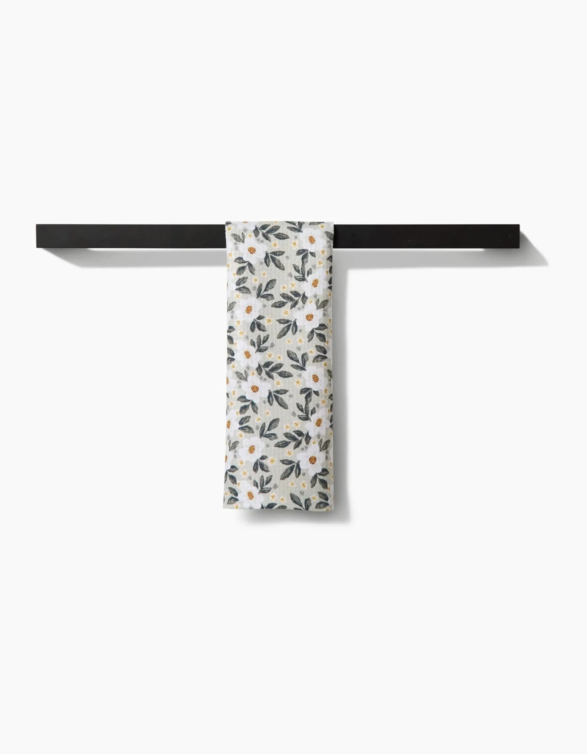 GEOMETRY Painted Spring Flowers Bar Towel