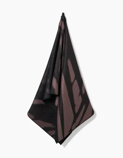 GEOMETRY Palm Shadow Yoga Towel