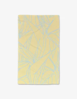 GEOMETRY Paradise Blooms Luxe Hand Towel